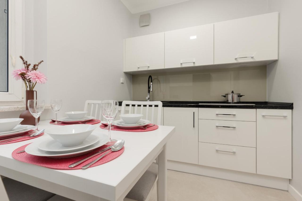 Bright Apartment Kasprzaka Warsaw Wola Near Metro Station By Noclegi Renters 외부 사진