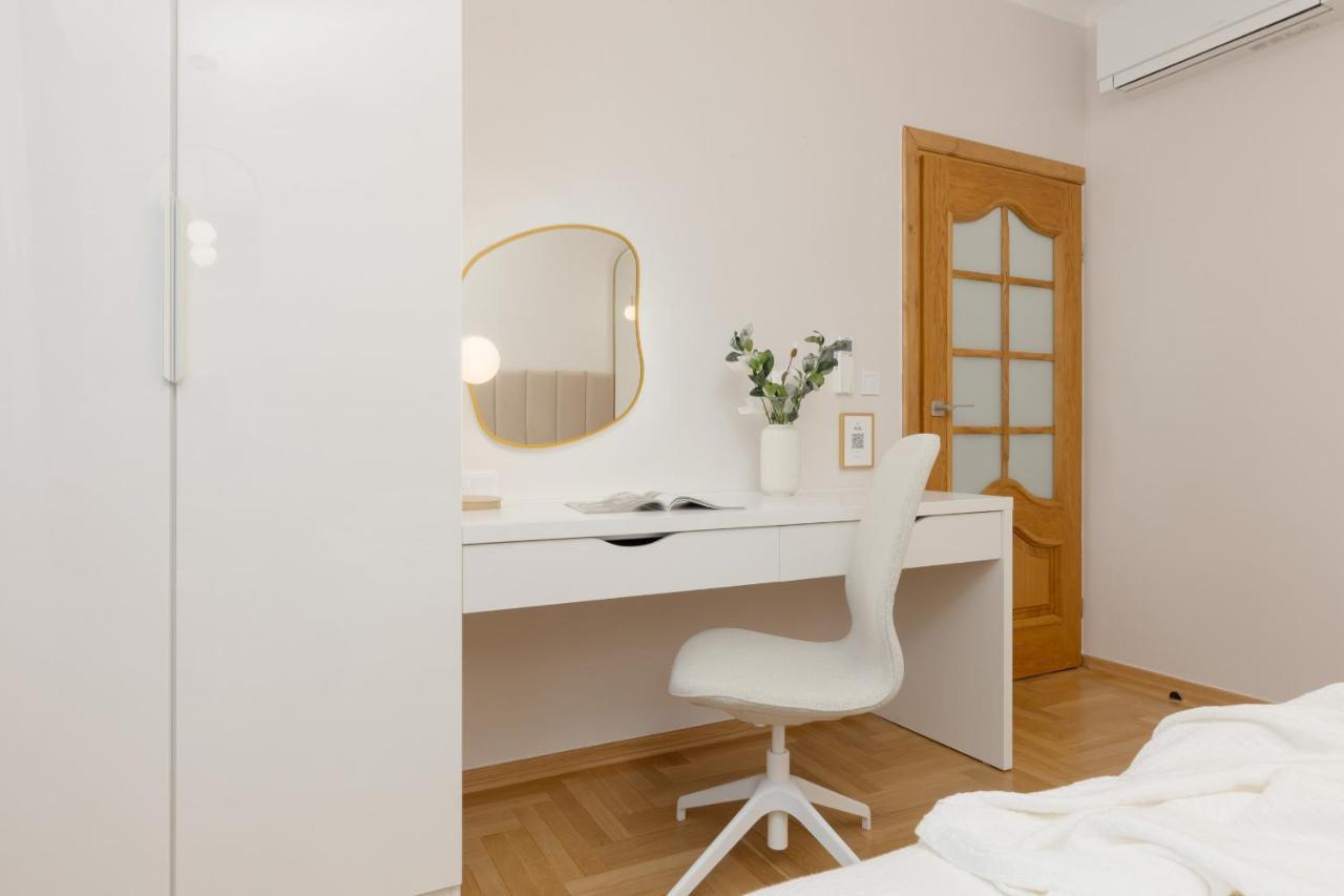 Bright Apartment Kasprzaka Warsaw Wola Near Metro Station By Noclegi Renters 외부 사진